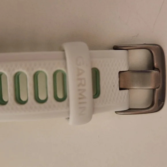 Garmin Forerunner 265S in White - Picture 3 of 9